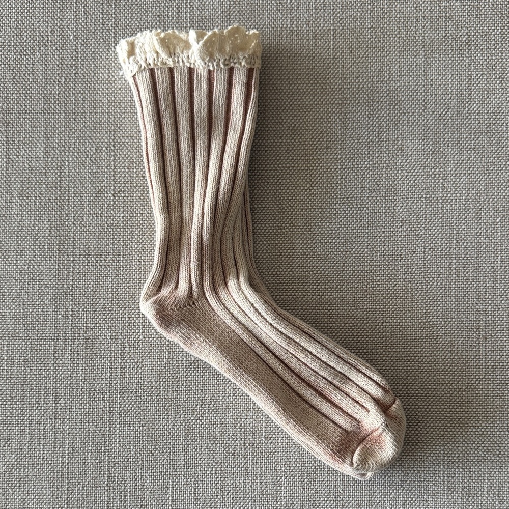 Free People Cream/Biscuit Molly Washed Lace Ruffle Crew Socks